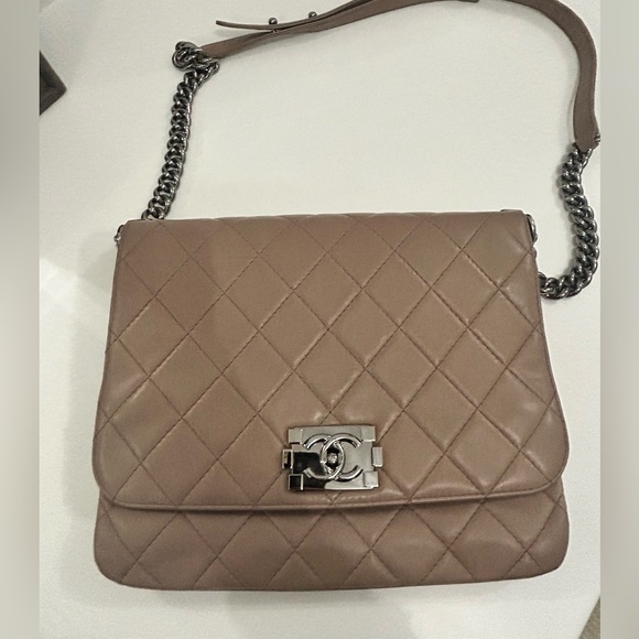 Chanel boy accordian flap bag - Picture 5 of 15